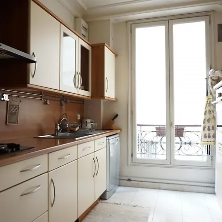 Avenue D'iena - 16 Apartment Paris